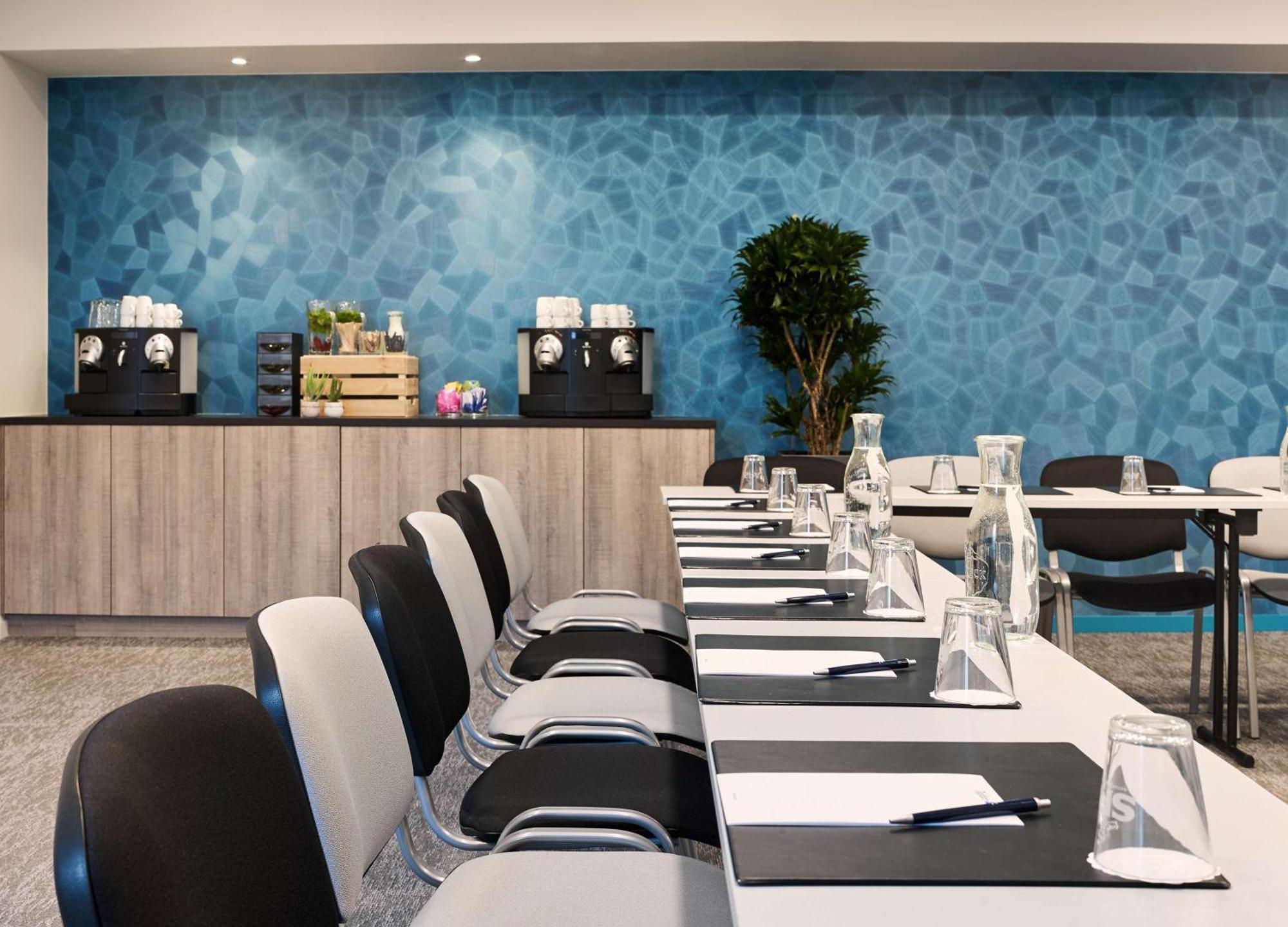 Radisson Blu Hotel, 4*